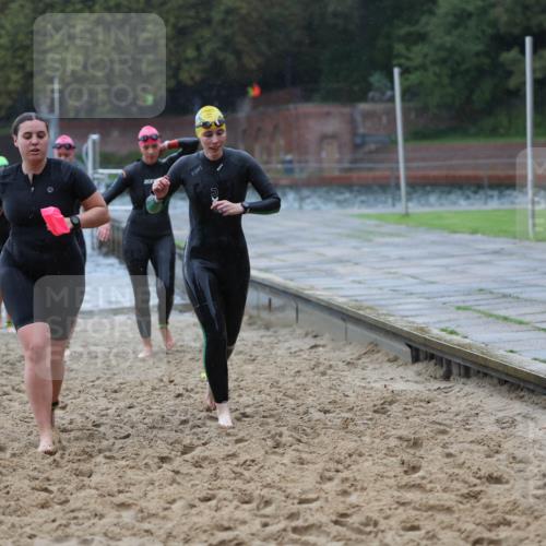 13.09.2026 - Stadtparktriathlon Mo-Foto http://msf.ph/oto/10260258 13.09.2026 12:13:44 Schwimmen 1069, 1081, 1087, 1101, 1105, 1120, 1133, 1149, 1157, 1179, 1242 meine-sportfotos.de