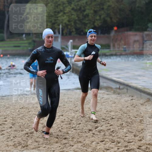 13.09.2026 - Stadtparktriathlon Mo-Foto http://msf.ph/oto/10260279 13.09.2026 12:13:53 Schwimmen 1076, 1081, 1094, 1133, 1157 meine-sportfotos.de