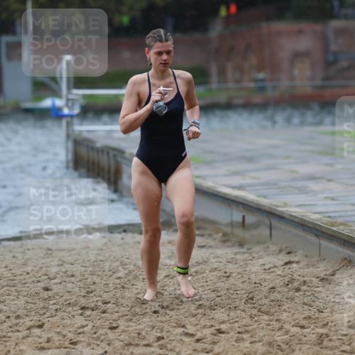 13.09.2026 - Stadtparktriathlon Mo-Foto http://msf.ph/oto/10260328 13.09.2026 12:14:23 Schwimmen 1070, 1136, 1143, 1151, 1154, 1170, 1188 meine-sportfotos.de