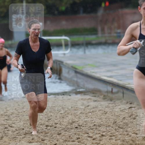 13.09.2026 - Stadtparktriathlon Mo-Foto http://msf.ph/oto/10260333 13.09.2026 12:14:25 Schwimmen 1070, 1113, 1136, 1143, 1151, 1154, 1170, 1188 meine-sportfotos.de