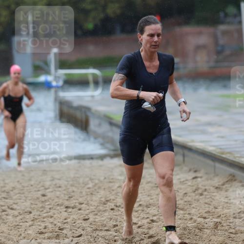 13.09.2026 - Stadtparktriathlon Mo-Foto http://msf.ph/oto/10260338 13.09.2026 12:14:26 Schwimmen 1070, 1113, 1136, 1143, 1151, 1154, 1170, 1188 meine-sportfotos.de