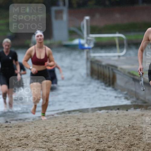 13.09.2026 - Stadtparktriathlon Mo-Foto http://msf.ph/oto/10260354 13.09.2026 12:14:30 Schwimmen 1070, 1113, 1119, 1136, 1151, 1154, 1188 meine-sportfotos.de