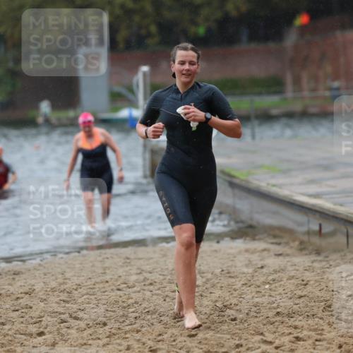 13.09.2026 - Stadtparktriathlon Mo-Foto http://msf.ph/oto/10260383 13.09.2026 12:14:38 Schwimmen 1113, 1119, 1136, 1154, 1160 meine-sportfotos.de