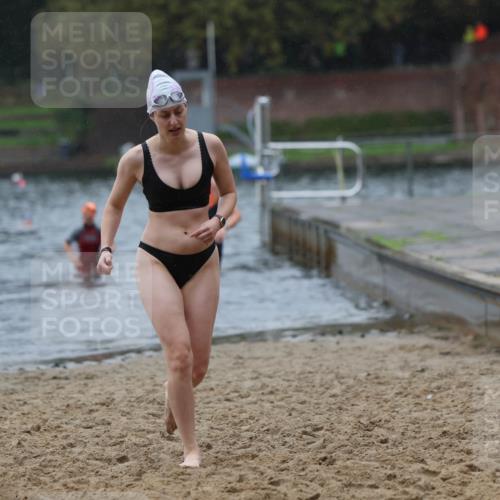 13.09.2026 - Stadtparktriathlon Mo-Foto http://msf.ph/oto/10260392 13.09.2026 12:14:40 Schwimmen 1113, 1116, 1119, 1136, 1160 meine-sportfotos.de