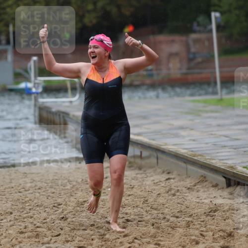 13.09.2026 - Stadtparktriathlon Mo-Foto http://msf.ph/oto/10260412 13.09.2026 12:14:46 Schwimmen 1116, 1119, 1160 meine-sportfotos.de