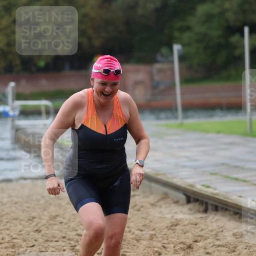 13.09.2026 - Stadtparktriathlon Mo-Foto http://msf.ph/oto/10260418 13.09.2026 12:14:48 Schwimmen 1116, 1160 meine-sportfotos.de