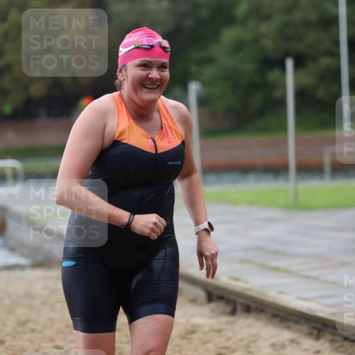 13.09.2026 - Stadtparktriathlon Mo-Foto http://msf.ph/oto/10260421 13.09.2026 12:14:48 Schwimmen 1116, 1160 meine-sportfotos.de