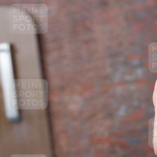 13.09.2026 - Stadtparktriathlon Mo-Foto http://msf.ph/oto/10260429 13.09.2026 12:14:50 Schwimmen 1116, 1140, 1160 meine-sportfotos.de