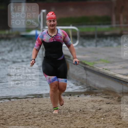 13.09.2026 - Stadtparktriathlon Mo-Foto http://msf.ph/oto/10260451 13.09.2026 12:15:02 Schwimmen 1079, 1140 meine-sportfotos.de