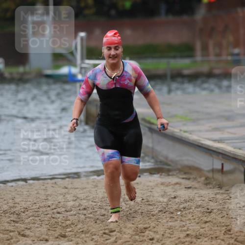 13.09.2026 - Stadtparktriathlon Mo-Foto http://msf.ph/oto/10260453 13.09.2026 12:15:03 Schwimmen 1079, 1140 meine-sportfotos.de