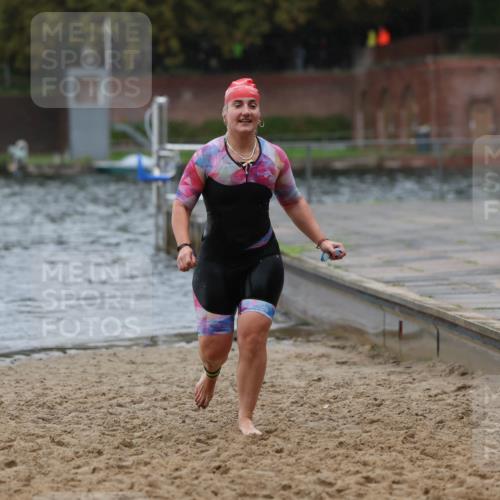 13.09.2026 - Stadtparktriathlon Mo-Foto http://msf.ph/oto/10260455 13.09.2026 12:15:03 Schwimmen 1079, 1140 meine-sportfotos.de