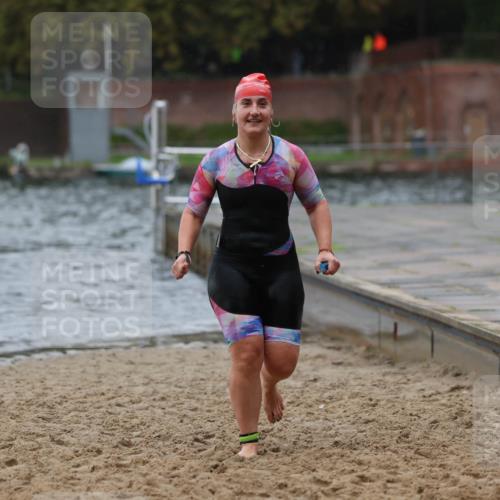 13.09.2026 - Stadtparktriathlon Mo-Foto http://msf.ph/oto/10260456 13.09.2026 12:15:03 Schwimmen 1079, 1140 meine-sportfotos.de