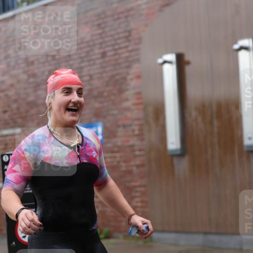 13.09.2026 - Stadtparktriathlon Mo-Foto http://msf.ph/oto/10260467 13.09.2026 12:15:06 Schwimmen 1079, 1140 meine-sportfotos.de