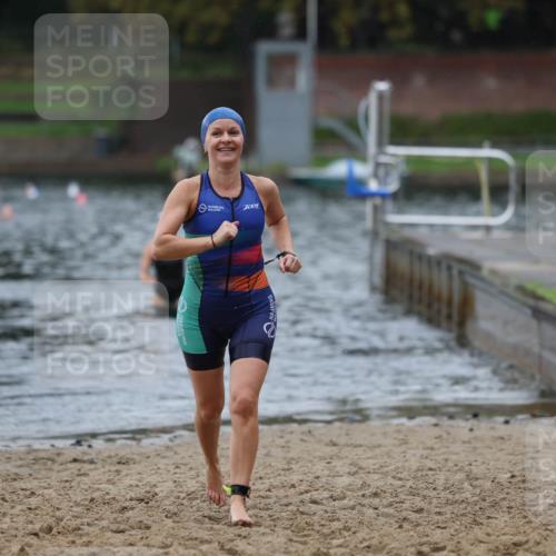 13.09.2026 - Stadtparktriathlon Mo-Foto http://msf.ph/oto/10260471 13.09.2026 12:15:10 Schwimmen 1079, 1107 meine-sportfotos.de