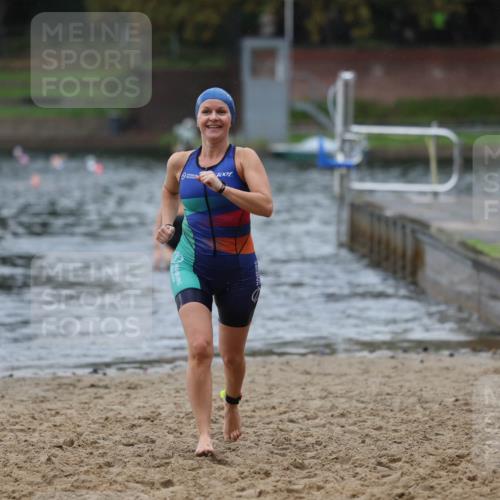 13.09.2026 - Stadtparktriathlon Mo-Foto http://msf.ph/oto/10260472 13.09.2026 12:15:10 Schwimmen 1079, 1107 meine-sportfotos.de