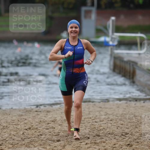 13.09.2026 - Stadtparktriathlon Mo-Foto http://msf.ph/oto/10260473 13.09.2026 12:15:10 Schwimmen 1079, 1107 meine-sportfotos.de