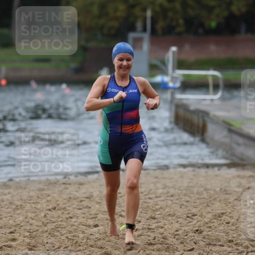 13.09.2026 - Stadtparktriathlon Mo-Foto http://msf.ph/oto/10260476 13.09.2026 12:15:11 Schwimmen 1079, 1107 meine-sportfotos.de