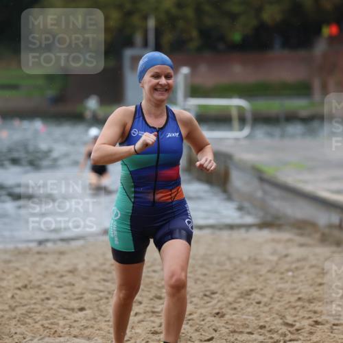 13.09.2026 - Stadtparktriathlon Mo-Foto http://msf.ph/oto/10260479 13.09.2026 12:15:11 Schwimmen 1079, 1107 meine-sportfotos.de