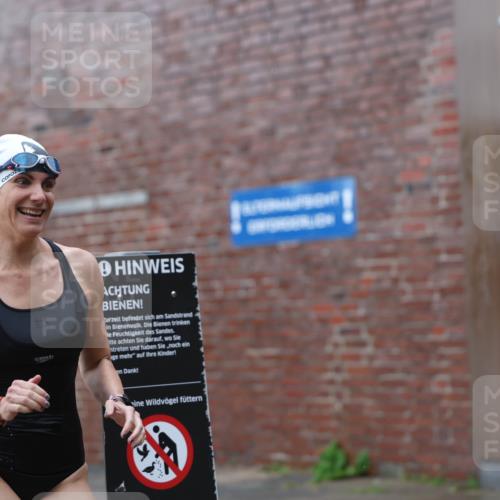 13.09.2026 - Stadtparktriathlon Mo-Foto http://msf.ph/oto/10260516 13.09.2026 12:15:25 Schwimmen 1107 meine-sportfotos.de