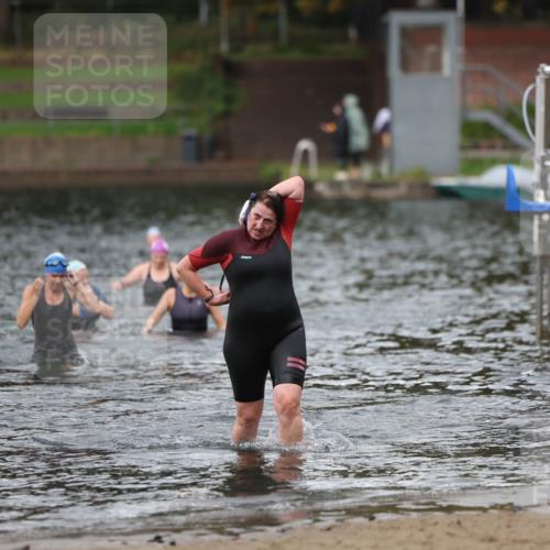 13.09.2026 - Stadtparktriathlon Mo-Foto http://msf.ph/oto/10260549 13.09.2026 12:16:47 Schwimmen 1115, 1146 meine-sportfotos.de