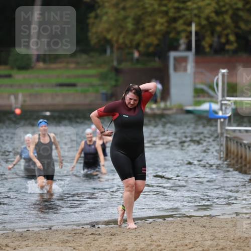 13.09.2026 - Stadtparktriathlon Mo-Foto http://msf.ph/oto/10260560 13.09.2026 12:16:53 Schwimmen 1097, 1115, 1168 meine-sportfotos.de