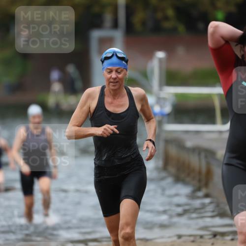 13.09.2026 - Stadtparktriathlon Mo-Foto http://msf.ph/oto/10260572 13.09.2026 12:16:59 Schwimmen 1097, 1115, 1117, 1168 meine-sportfotos.de