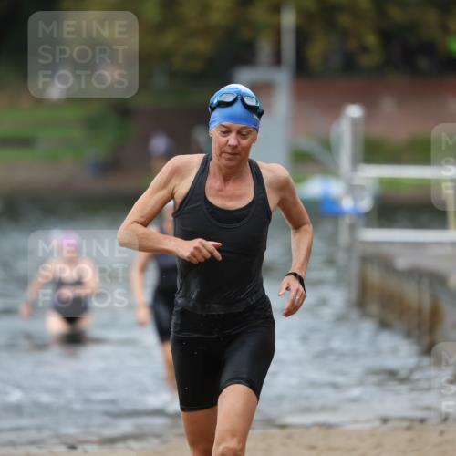 13.09.2026 - Stadtparktriathlon Mo-Foto http://msf.ph/oto/10260574 13.09.2026 12:17:00 Schwimmen 1097, 1115, 1117, 1168 meine-sportfotos.de