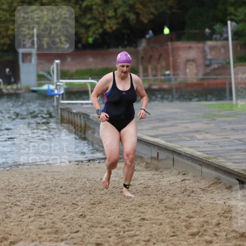 13.09.2026 - Stadtparktriathlon Mo-Foto http://msf.ph/oto/10260592 13.09.2026 12:17:13 Schwimmen 1083, 1117 meine-sportfotos.de
