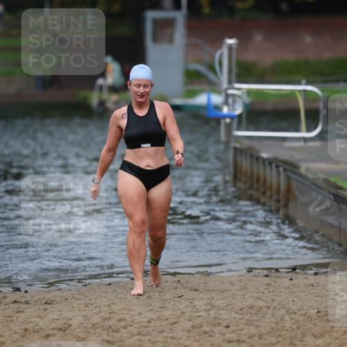 13.09.2026 - Stadtparktriathlon Mo-Foto http://msf.ph/oto/10260598 13.09.2026 12:17:52 Schwimmen 1078 meine-sportfotos.de