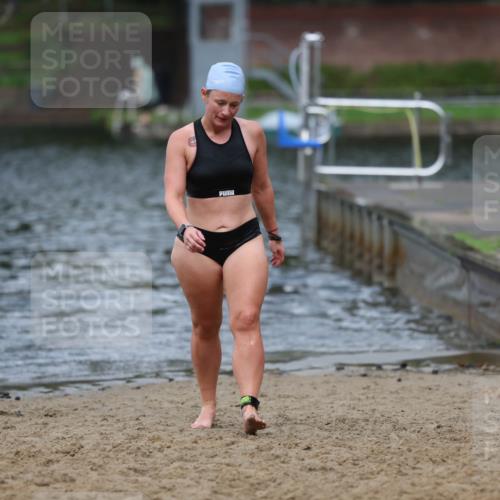 13.09.2026 - Stadtparktriathlon Mo-Foto http://msf.ph/oto/10260602 13.09.2026 12:17:54 Schwimmen 1078 meine-sportfotos.de
