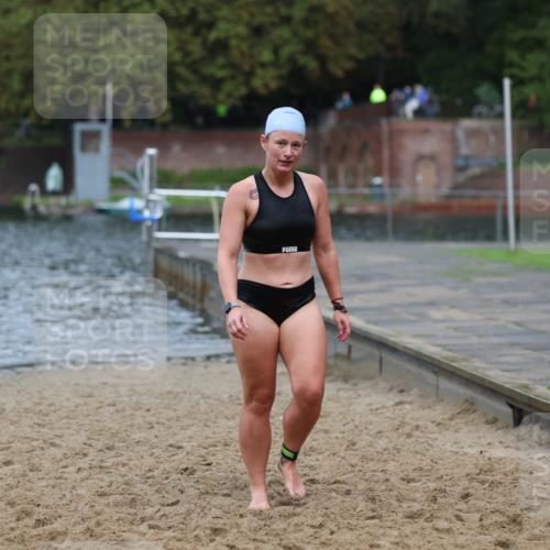 13.09.2026 - Stadtparktriathlon Mo-Foto http://msf.ph/oto/10260607 13.09.2026 12:17:57 Schwimmen 1078 meine-sportfotos.de