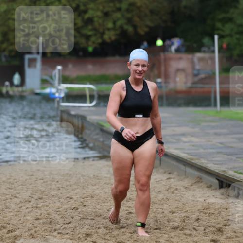 13.09.2026 - Stadtparktriathlon Mo-Foto http://msf.ph/oto/10260608 13.09.2026 12:17:58 Schwimmen 1078 meine-sportfotos.de