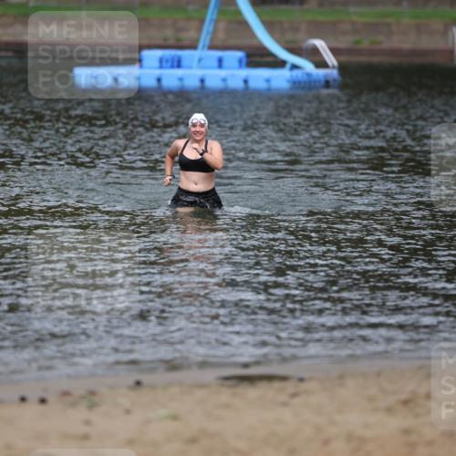 13.09.2026 - Stadtparktriathlon Mo-Foto http://msf.ph/oto/10260626 13.09.2026 12:19:22 Schwimmen 1082 meine-sportfotos.de