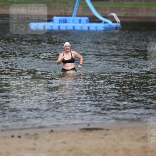 13.09.2026 - Stadtparktriathlon Mo-Foto http://msf.ph/oto/10260627 13.09.2026 12:19:22 Schwimmen 1082 meine-sportfotos.de