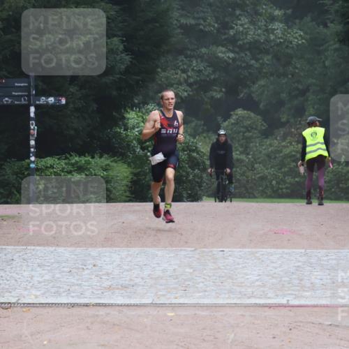 13.09.2026 - Stadtparktriathlon Emre Sener http://msf.ph/oto/10261952 13.09.2026 09:33:33 Laufen 8 meine-sportfotos.de