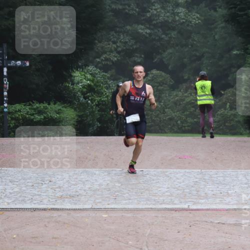 13.09.2026 - Stadtparktriathlon Emre Sener http://msf.ph/oto/10261953 13.09.2026 09:33:34 Laufen 8 meine-sportfotos.de