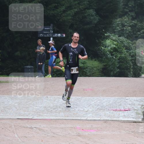 13.09.2026 - Stadtparktriathlon Emre Sener http://msf.ph/oto/10262022 13.09.2026 09:38:49 Laufen 20, 20, 58, 75 meine-sportfotos.de