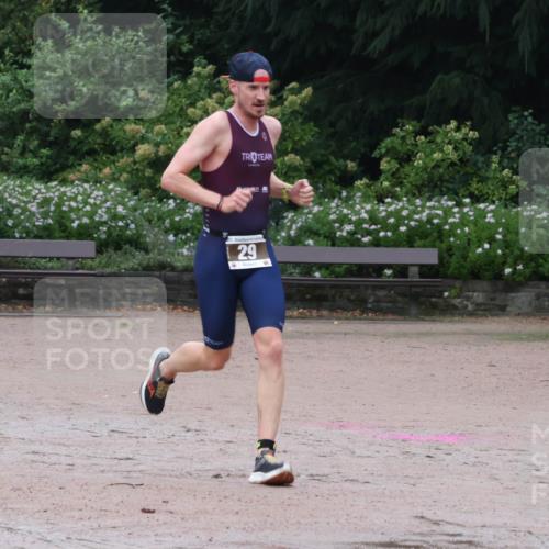 13.09.2026 - Stadtparktriathlon Emre Sener http://msf.ph/oto/10262102 13.09.2026 09:42:33 Laufen 29, 29, 30, 60, 67, 69 meine-sportfotos.de