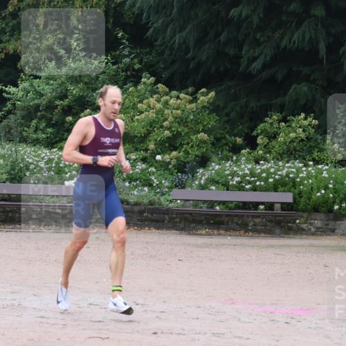 13.09.2026 - Stadtparktriathlon Emre Sener http://msf.ph/oto/10262103 13.09.2026 09:42:34 Laufen 29, 30, 60, 67, 69 meine-sportfotos.de
