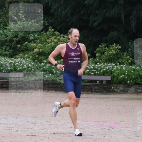 13.09.2026 - Stadtparktriathlon Emre Sener http://msf.ph/oto/10262105 13.09.2026 09:42:35 Laufen 29, 30, 60, 67, 69 meine-sportfotos.de