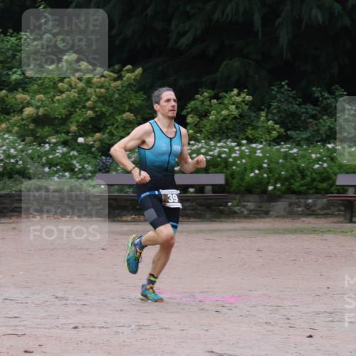 13.09.2026 - Stadtparktriathlon Emre Sener http://msf.ph/oto/10262151 13.09.2026 09:43:33 Laufen 39, 39, 42, 65 meine-sportfotos.de