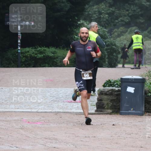 13.09.2026 - Stadtparktriathlon Emre Sener http://msf.ph/oto/10262155 13.09.2026 09:43:57 Laufen 66, 66 meine-sportfotos.de