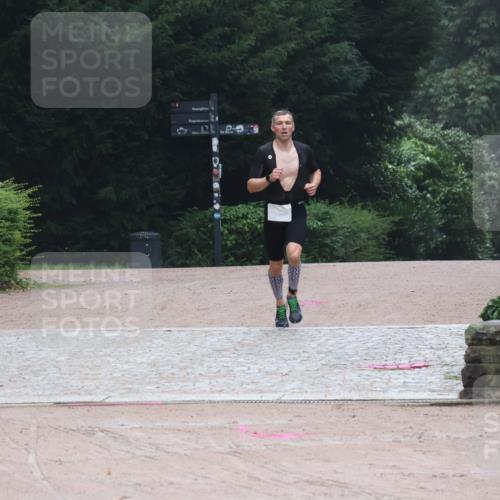 13.09.2026 - Stadtparktriathlon Emre Sener http://msf.ph/oto/10262204 13.09.2026 09:48:03 Laufen 11, 95 meine-sportfotos.de