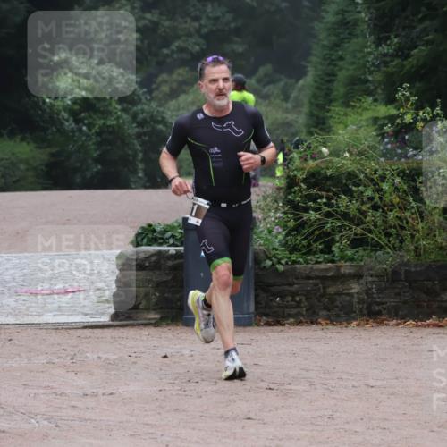 13.09.2026 - Stadtparktriathlon Emre Sener http://msf.ph/oto/10262212 13.09.2026 09:48:13 Laufen 11, 95 meine-sportfotos.de