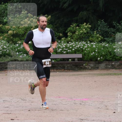 13.09.2026 - Stadtparktriathlon Emre Sener http://msf.ph/oto/10262267 13.09.2026 09:50:25 Laufen 5, 44, 26, 44 meine-sportfotos.de