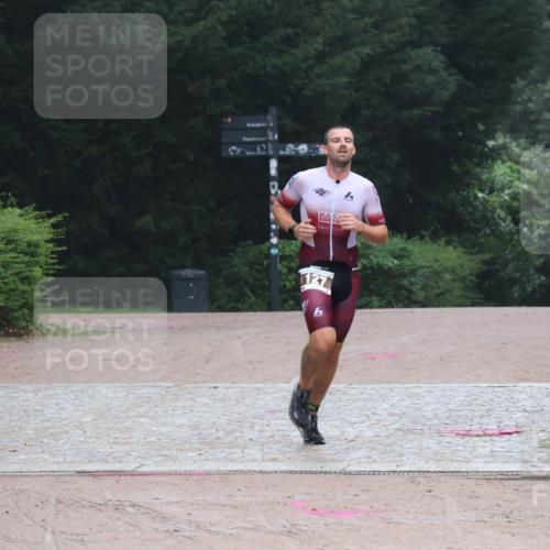 13.09.2026 - Stadtparktriathlon Emre Sener http://msf.ph/oto/10262306 13.09.2026 09:52:00 Laufen 127, 93, 127 meine-sportfotos.de