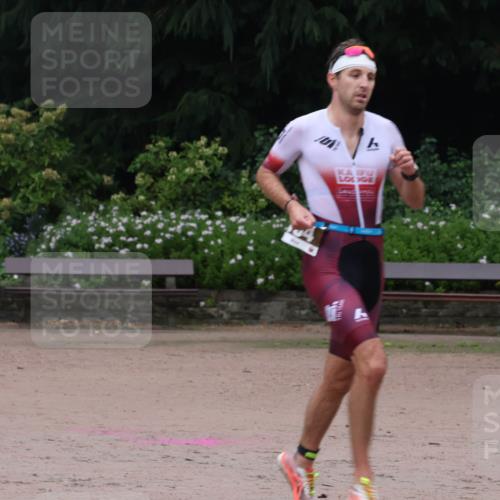 13.09.2026 - Stadtparktriathlon Emre Sener http://msf.ph/oto/10262332 13.09.2026 09:52:45 Laufen 21, 82, 98, 107, 134 meine-sportfotos.de