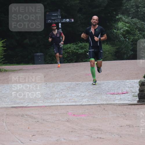 13.09.2026 - Stadtparktriathlon Emre Sener http://msf.ph/oto/10262358 13.09.2026 09:53:13 Laufen 86, 107, 144 meine-sportfotos.de