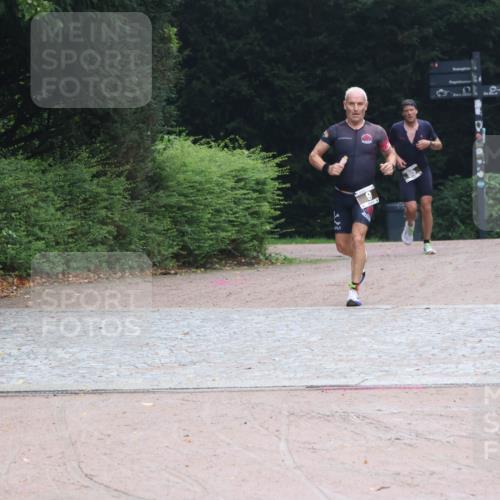 13.09.2026 - Stadtparktriathlon Emre Sener http://msf.ph/oto/10262377 13.09.2026 09:54:04 Laufen 9, 9, 85, 129 meine-sportfotos.de