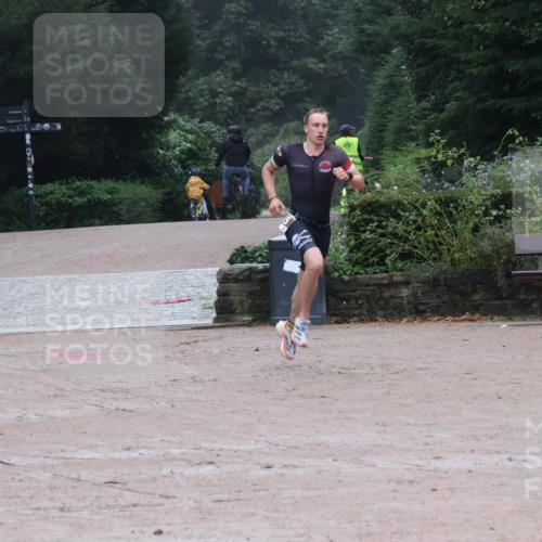 13.09.2026 - Stadtparktriathlon Emre Sener http://msf.ph/oto/10262406 13.09.2026 09:54:47 Laufen 145 meine-sportfotos.de